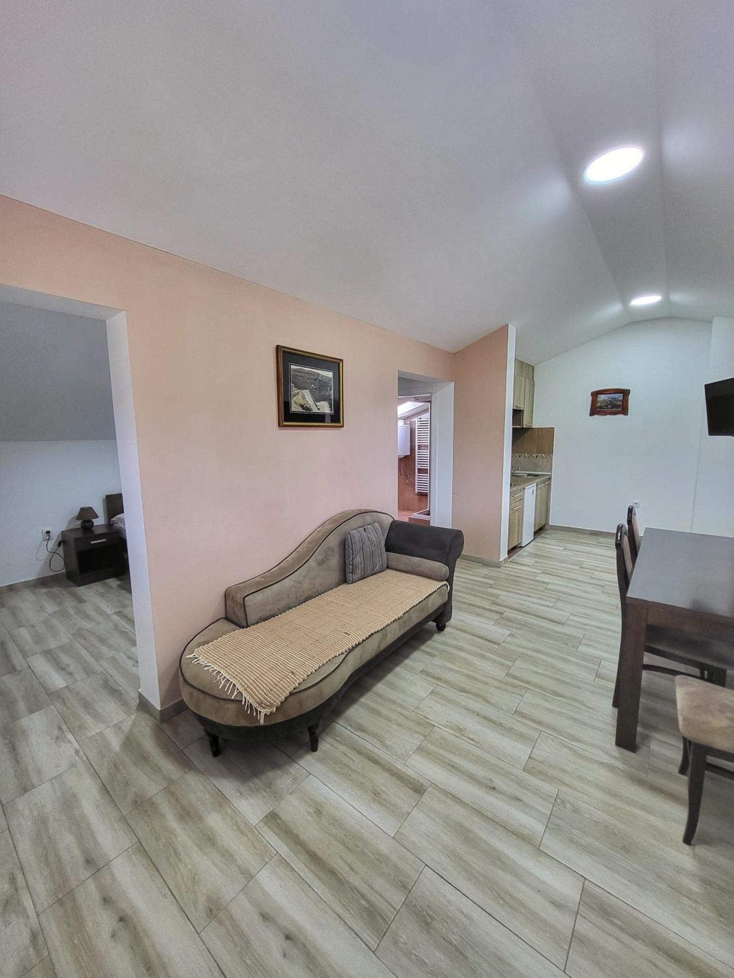 Apartmani Tarsko Jezero Zaovine 객실 사진